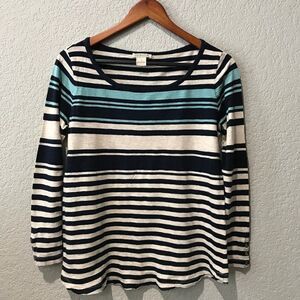 3/$15 Lucky Brand 3/4 Tee